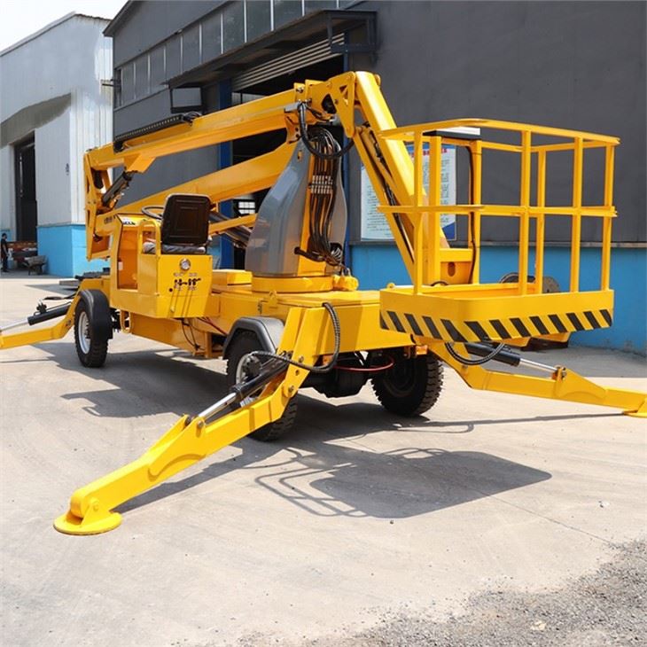 Traction Boom Lift