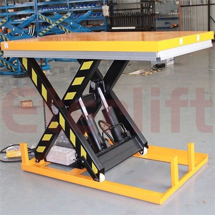 Scissor Lift Platform For Cargo Loading